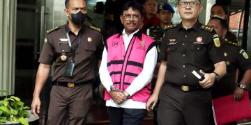 menkominfo-johnny-g-plate