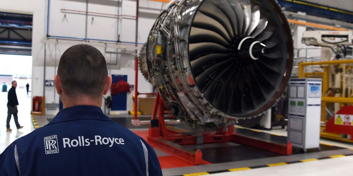 Rolls-Royce Holdings Plc Bakal PHK Ribuan Karyawan