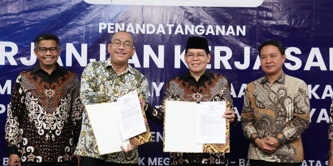 Gandeng Muhammadiyah, Bank Mega Syariah Permudah Tunaikan Wakaf
