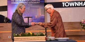 DCI Indonesia dan Salim Group Bangun Pusat Data Tenaga Surya Pertama di RI