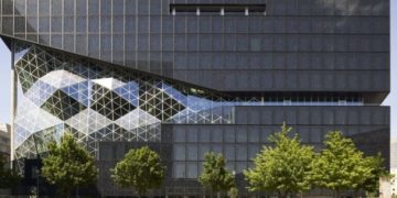 Beralih ke AI, Surat Kabar Terbesar Jerman Pangkas 200 Karyawan