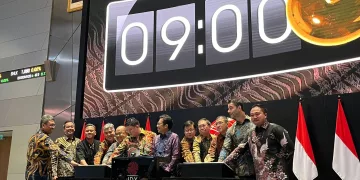 Emiten melantai di bursa