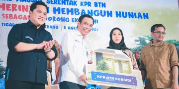 Erick Thohir Saksikan Akad KPR Massal yang Diadakan Bank BTN
