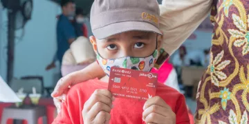 Bank DKI Distribusikan 245.749 Kartu Bantuan Sosial, Segini yang Didapat Masyarakat