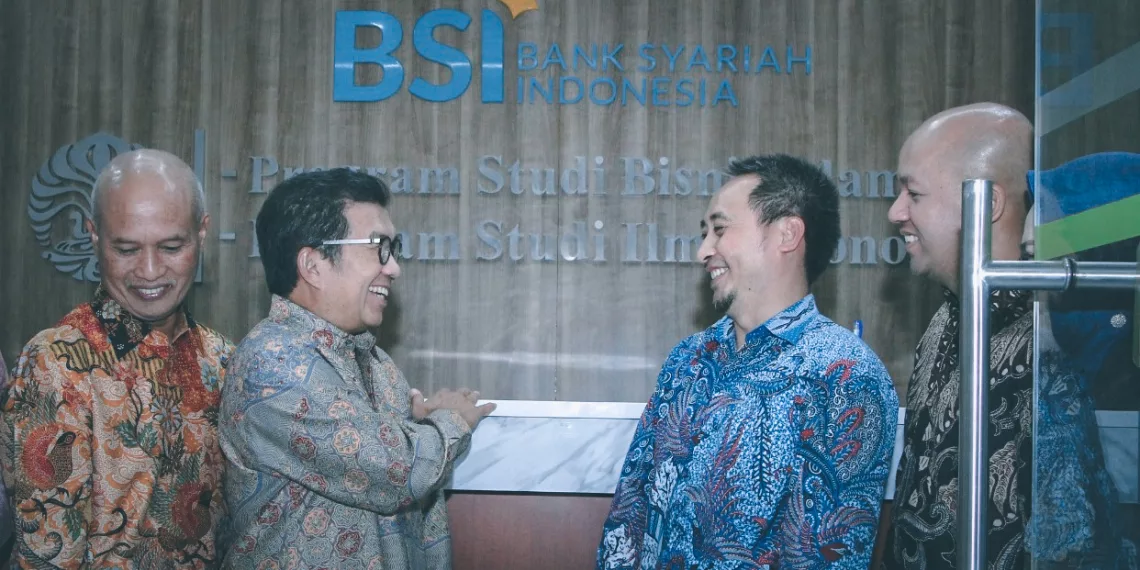 Gandeng FEB UI Perkuat Literasi Keuangan Syariah, BSI Targetkan 20 Juta Nasabah Tahun Ini