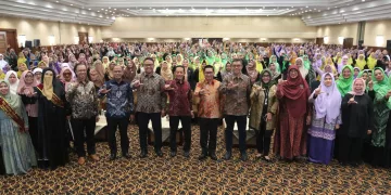 OJK Genjot Literasi Keuangan Syariah ke Ibu-Ibu Pengajian