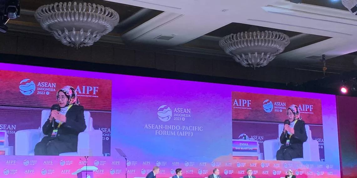 Mayoritas Pendapatan Pertamina dari Energi Fosil, Apa Kabar Realisasi EBT?