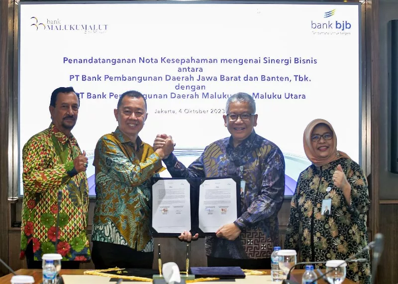 Dorong Sinergi Bisnis, bank bjb Tekan MoU dengan bank Maluku Malut