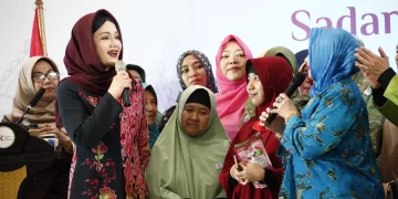 Lewat Program SICANTIKS, OJK Ajak Ribuan Ibu-Ibu jadi Agen Literasi Keuangan Syariah