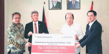 TAHIR Foundation memberikan donasi untuk Palestina