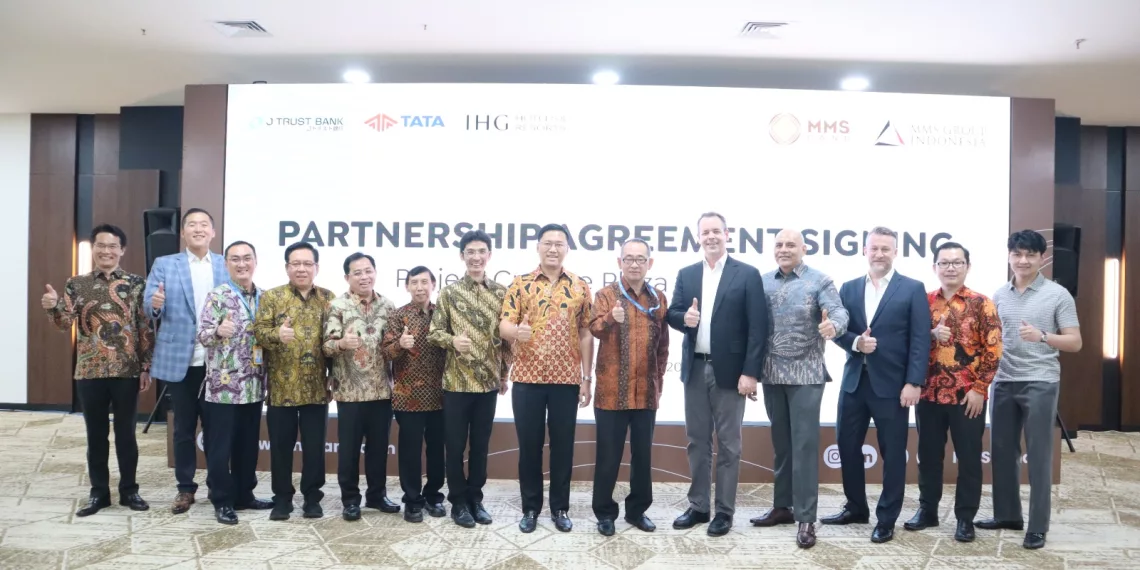 Kerja sama J Trust Bank