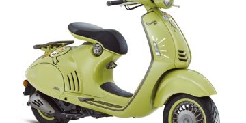 Vespa 946 10 Anniversario Limited Edition