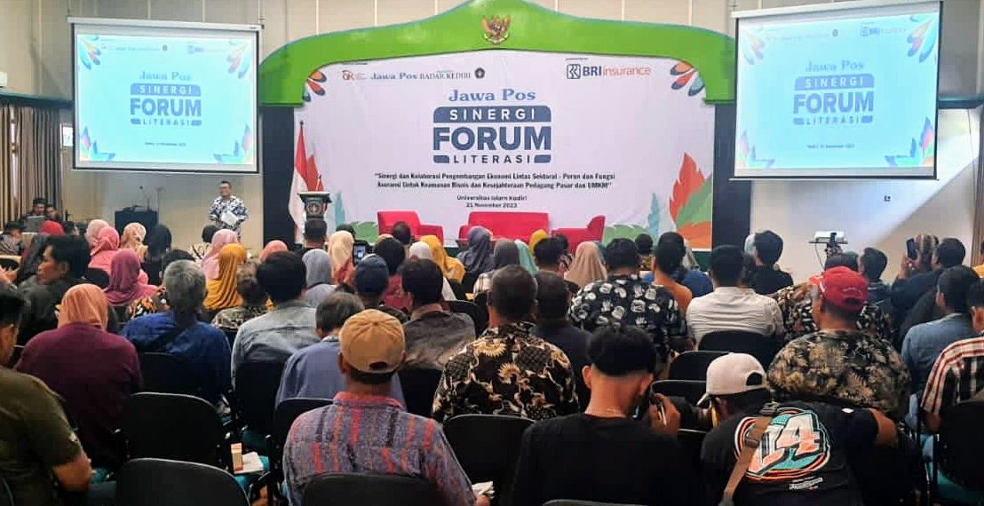 BRI Insurance Ajak Pedagang Pasar di Kediri Ikuti Edukasi dan Literasi Keuangan