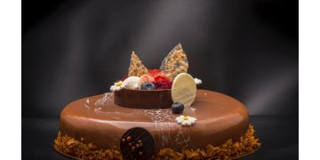 Mirror Glazed Cake, Ide Tepat untuk Kembangkan Bisnis Kue!