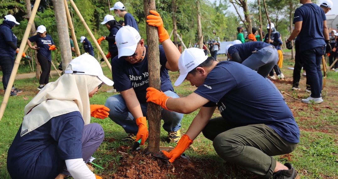 Tanam Pohon Manulife