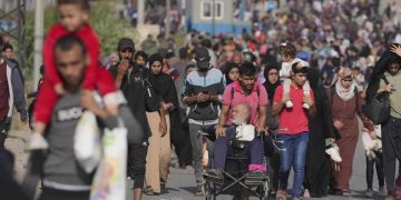 Warga Gaza Mengungsi