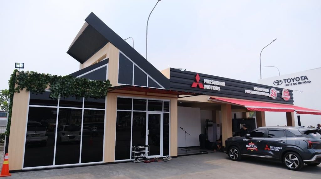 Posko Siaga 24 Jam dari Mitsubishi Indonesia