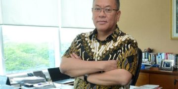 Kinerja Ciamik, Dirut BCA Finance Roni Haslim Raih Top 100 CEO 2023 dari Infobank
