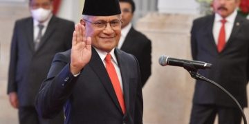 Jokowi Lantik Marthinus Hukom jadi Kepala BNN, Gantikan Petrus Golose