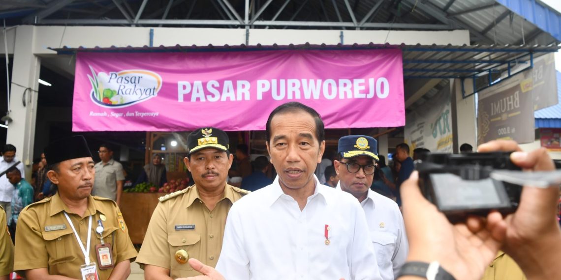 Ada Fenomena El Nino,   Jokowi Pastikan Stok Beras Masih Aman