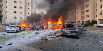 Tewaskan Komandan Militan, Hizbullah Serang Balik Pangkalan Militer Israel