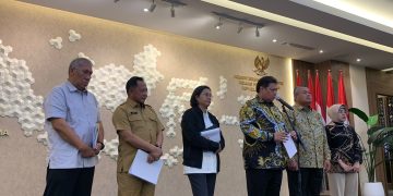 Menko Perekonomian BLT