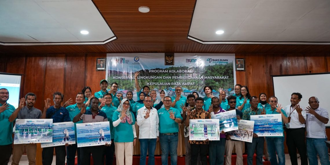 Bersama 11 BUMN, Askrindo Lestarikan Lingkungan di Raja Ampat