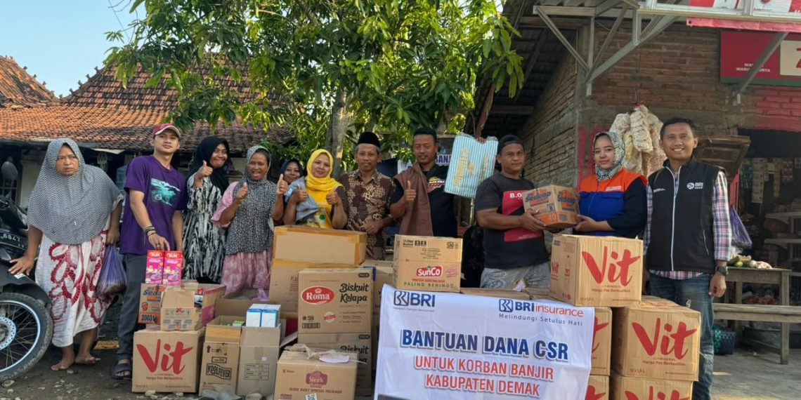 Tanggap Bencana, BRI Insurance Salurkan Bantuan untuk Korban Banjir di Kudus dan Demak