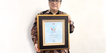 Award CORSEC J Trust Bank