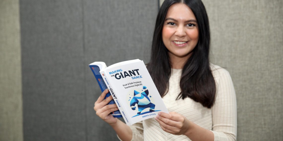 Buku Making The Giant Dance