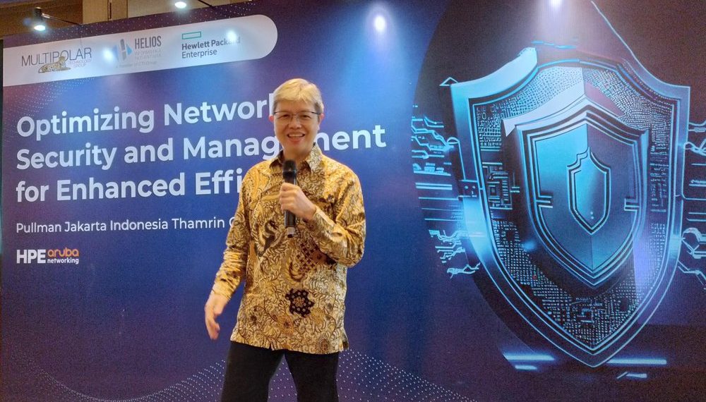 MultiPolar Serangan Siber (1)