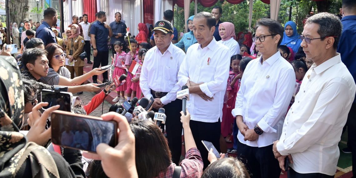 Jokowi: Upacara HUT ke-79 RI Digelar di IKN dan Istana Jakarta