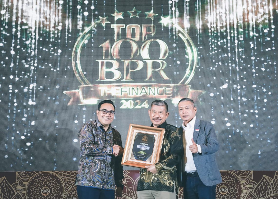 Kinerja Moncer, BPR DP Taspen Raih Penghargaan The Finance Top 100 BPR ...