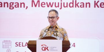 Bos OJK: Pinjol Ilegal hingga Judi Online ‘Anak Haram’ Keuangan Digital