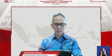 Bos OJK Mahendra Siregar