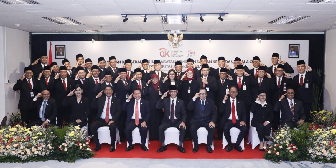 Mahendra Siregar Lantik 21 Kepala OJK Daerah, Berikut Daftarnya