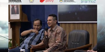 Kepala OJK Jabodebek dan Provinsi Banten Roberto Akyuwen