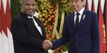 Presiden Joko Widodo (Jokowi) menerima Kunjungan Kerja Perdana Menteri Papua Nugini James Marape di Istana Bogor Jawa Barat, Senin (15/07/2024). (Foto: Humas Setkab)