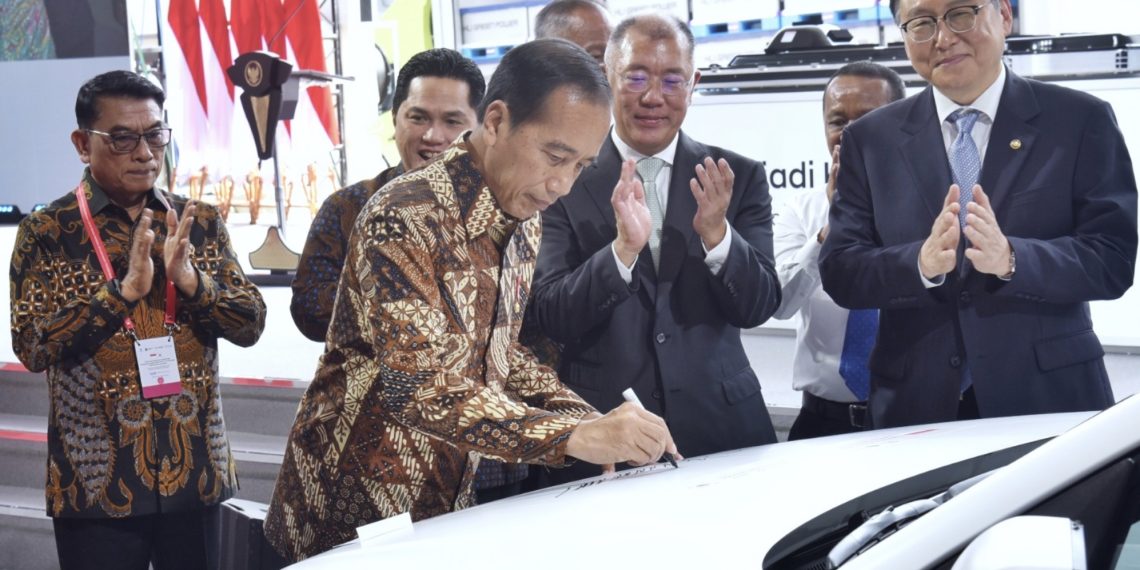 Peresmian Ekosistem Baterai dan Kendaraan Listrik Korea Selatan di Kabupaten Karawang, Provinsi Jawa Barat, Rabu, (03/07/2024). (Foto: Humas Setkab)