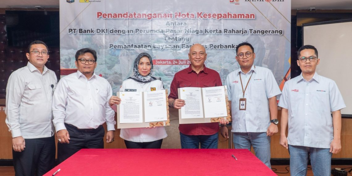 Bank DKI Beri Layanan Fasilitas Perbankan di Pasar Niaga Kerta Raharja