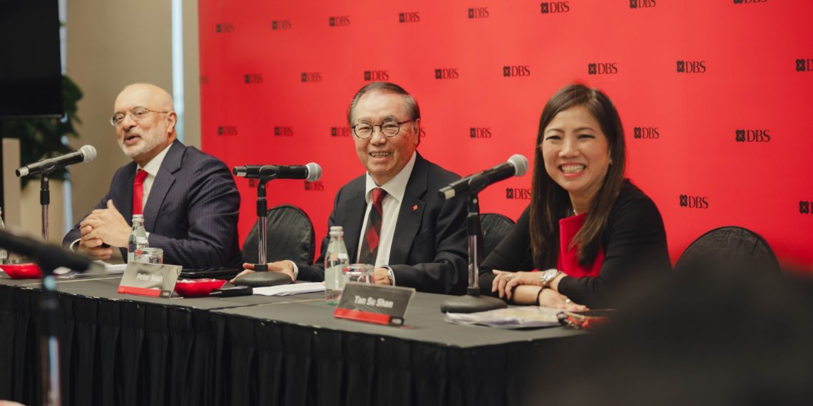 Tan Su Shan (kanan) akan gantikan Piyush Gupta sebagai CEO Bank DBS pada Maret 2025. (Foto: Dok. DBS)