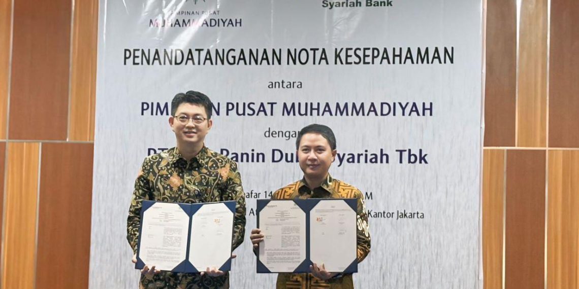 PT Bank Panin Dubai Syariah Tbk (PDSB) dan Persyarikatan Muhammadiyah meneken nota kesepahaman