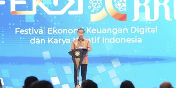 Presiden Joko Widodo (Jokowi) menghadiri Festival Ekonomi dan Keuangan Digital (FEKDI) dan Karya Kreatif Indonesia (KKI) di Jakarta Convention Center Senayan, Jakarta, Kamis (1/8/2024). (Foto: Humas Setkab)