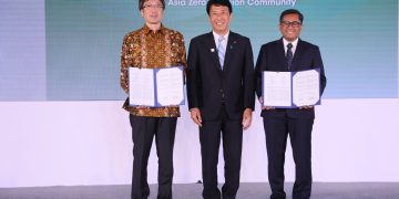 Sinergi bersama antara Pemerintah Indonesia dan Jepang untuk mendukung transisi energi di Indonesia yang dituangkan dalam penandatanganan kerja sama antara PLN dan Japan Bank for International Cooperation (JBIC)