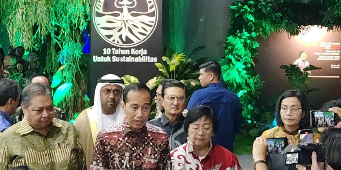 Presiden Republik Indonesia Joko mengajak semua pihak untuk untuk memitigasi perubahan iklim.