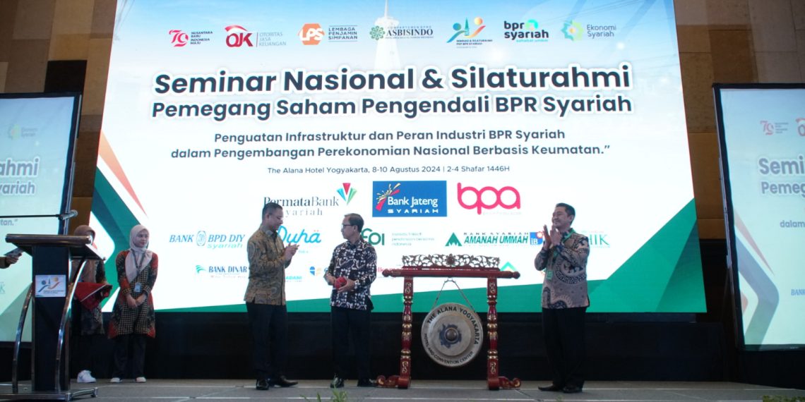 seminar dan silaturahmi Nasional dengan mengundang para Pemegang Saham Pengendali (PSP) BPR Syariah se-Indonesia