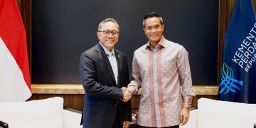 Ketua umum Kamar Dagang dan Industri (Kadin) Indonesia periode 2024-2019, Anindya Bakrie melakukan kunjungan silaturahmi kepada Menteri Perdagangan Zulkifli Hasan