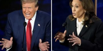 Donald Trump dan Kamala Harris saling menuduh melemahkan posisi AS di dunia