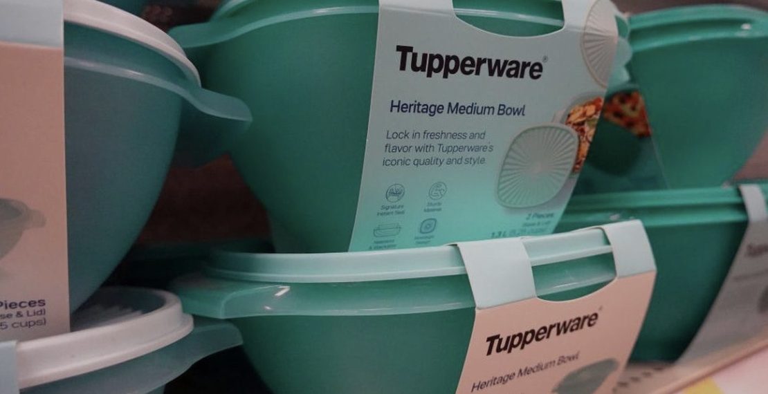 Wadah penyimpanan kesayangan ibu-ibu, Tupperware berada di ambang bangkrut.