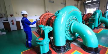 PLTA Bengkok telah beroperasi sejak tahun 1923. Hingga saat ini, operasi PLTA ini masih menggunakan mesin dan peralatan asli.